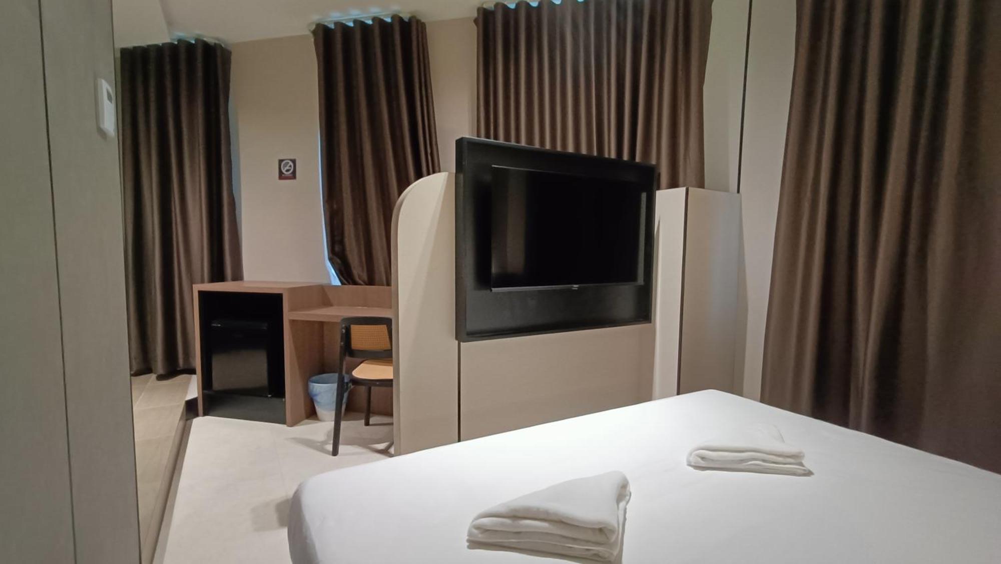 Urban Inn, Serai Wangi Padang Serai Екстер'єр фото