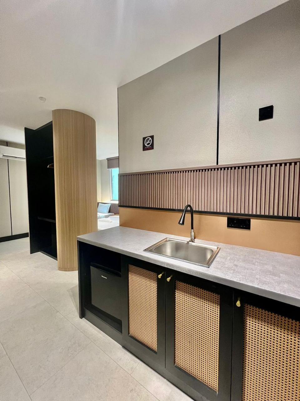 Urban Inn, Serai Wangi Padang Serai Екстер'єр фото